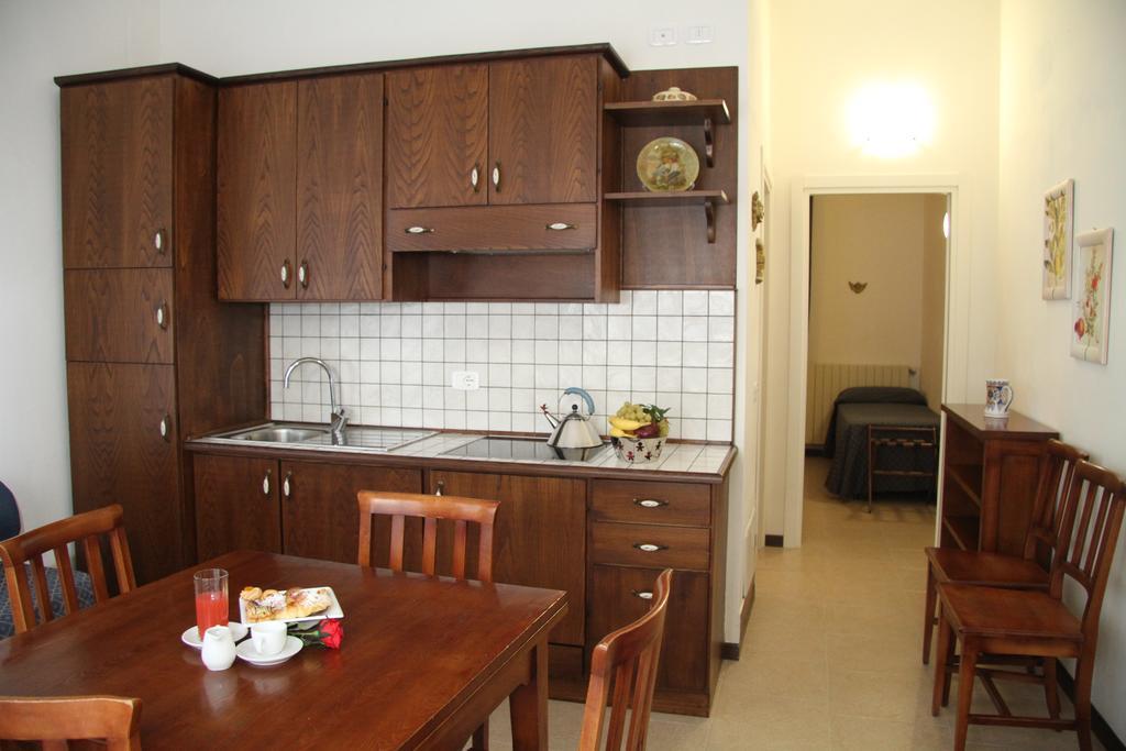 מרינה די גרוסטו Residence I Due Pini חדר תמונה
