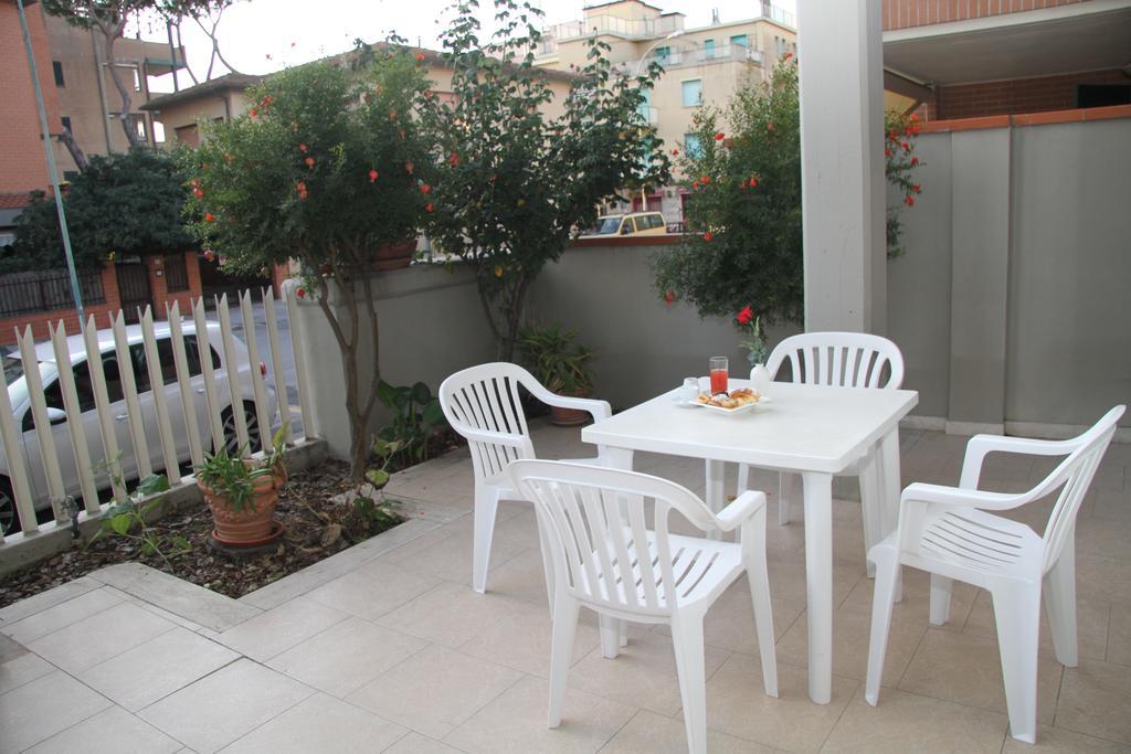 מרינה די גרוסטו Residence I Due Pini חדר תמונה